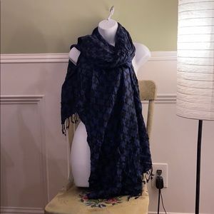 Women’s scarf